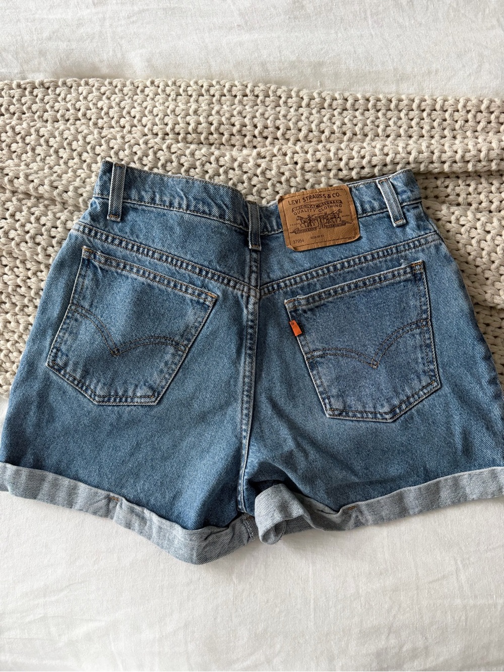 LEVIS DENIM SHORTS